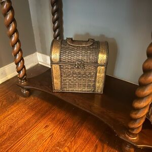 Vintage Woven Accent Chest